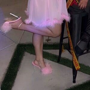 Baby Pink feather fur puff rhinestone stiletto mule slip on kitten heels size 6